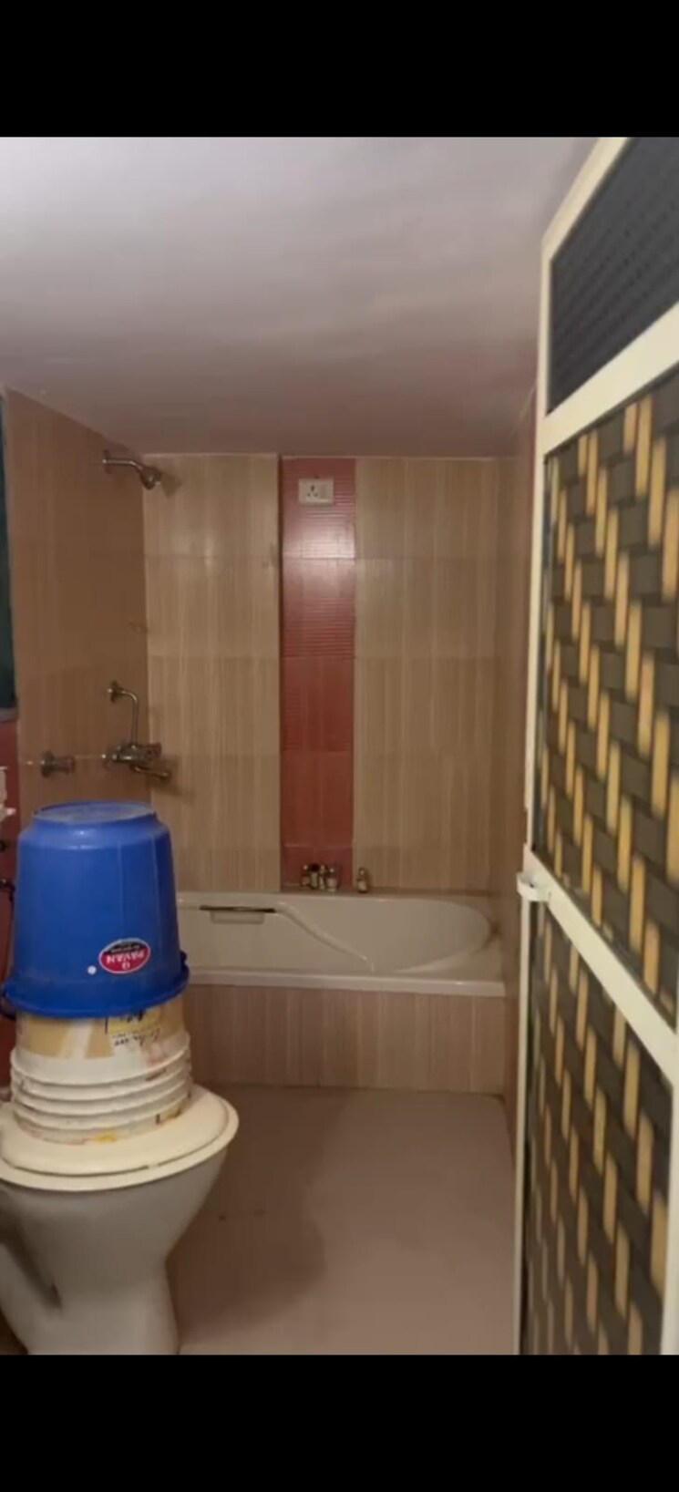 Bathroom, umiya-uma-paradise-complex 2 Bedroom 1000 Sq.Ft. Apartment In Titwala Thane 9504700