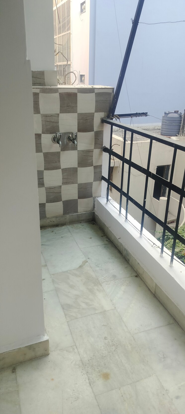 Balcony, janakpuri 3 Bedroom 1300 Sq.Ft. Builder Floor In Janakpuri Delhi 9504813