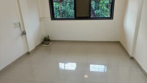 Furnished Amenities in 2 BHK Apartment at Rose Garden CHS Santacruz, Santacruz East – for Rent