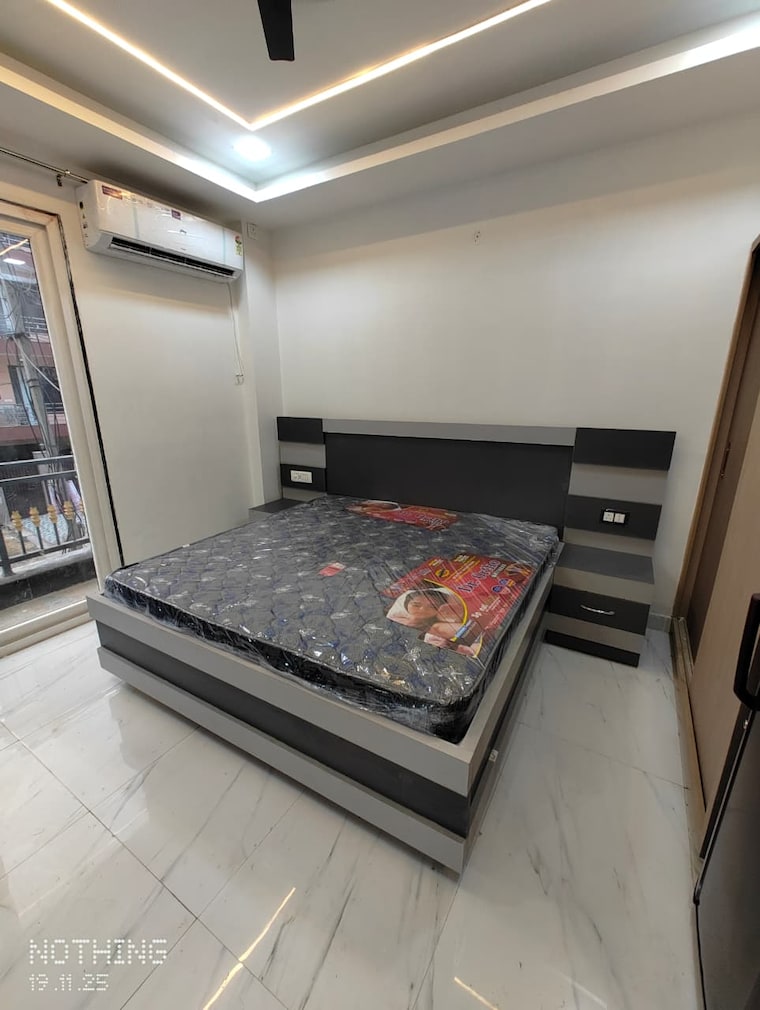 Bedroom, sector 43 1 Bedroom 100 Sq.Yd. Builder Floor In Sector 43 Gurgaon 9504792