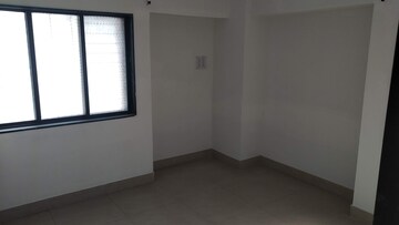 Room in 2 BHK Apartment at Suvarna Smruti Apartments, Baner – for Rent