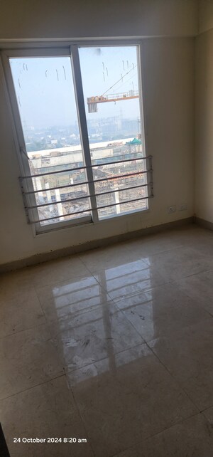 Room in 2 BHK Apartment at Signature The Serenas, Sohna Sector 36 – for Rent