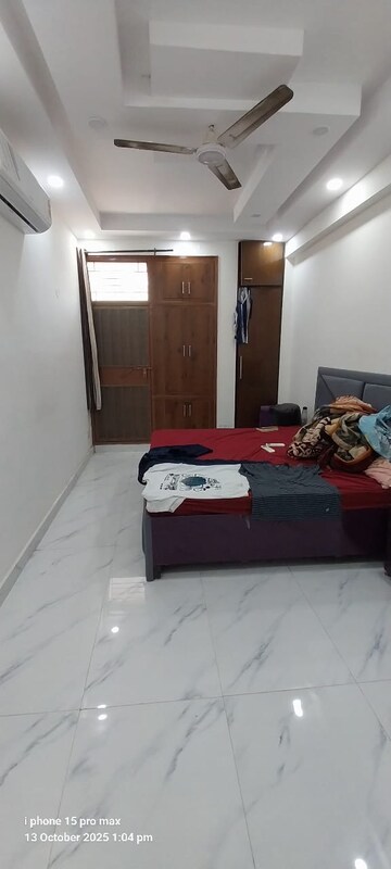 Living Room in 3 BHK Builder Floor at Sushant Lok 2, Sector 57 – for Rent