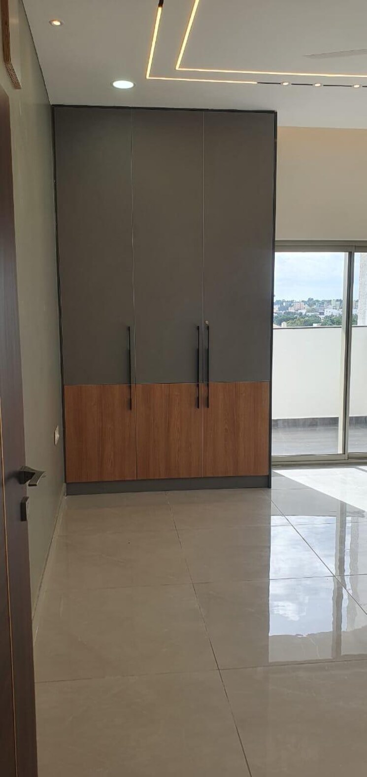 Room, hallmark-treasor 3 Bedroom 2540 Sq.Ft. Apartment In Narsingi Hyderabad 9504941