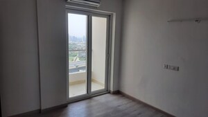 Room in 3 BHK Apartment at Conscient Heritage Max, Sector 102 – for Rent