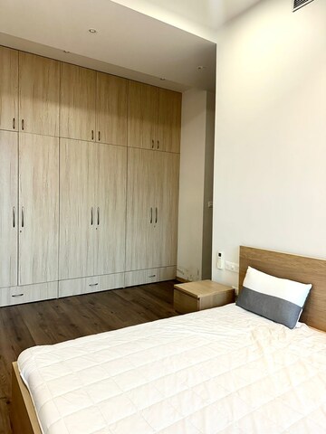 Bedroom in 5 BHK Apartment at Avighna One Avighna Park, Lower Parel – for Rent