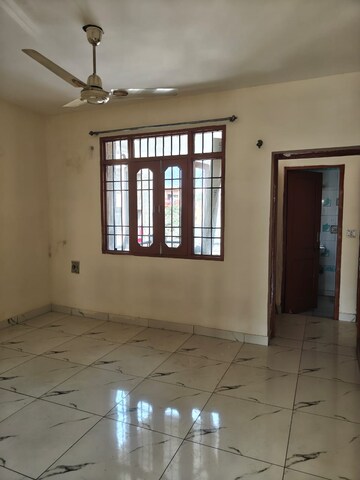 Bedroom in 2 BHK Apartment at Sector 5 – for Rent