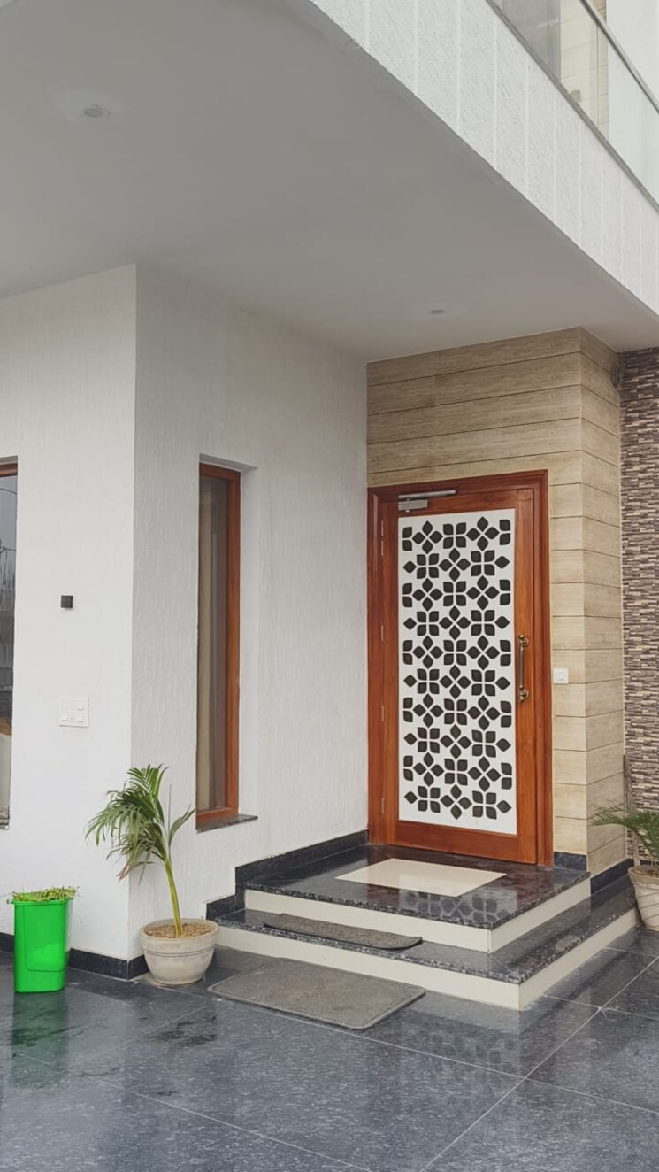 Living Room, aerocity 6 Bedroom 5500 Sq.Ft. Independent House In Aerocity Mohali 9505180