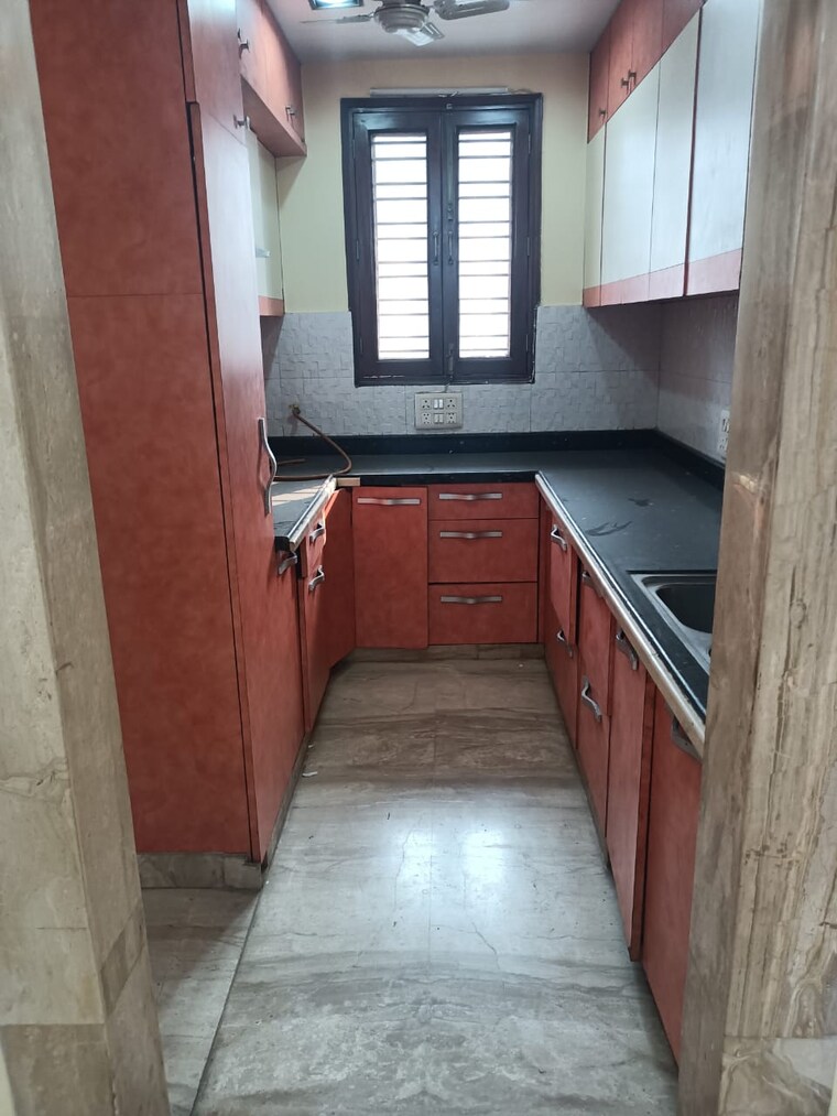 Kitchen, surajmal vihar 3 Bedroom 1700 Sq.Ft. Builder Floor In Surajmal Vihar Delhi 9505171