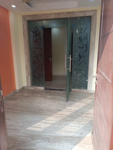 Living Room in 3 BHK Builder Floor at Surajmal Vihar – for Rent