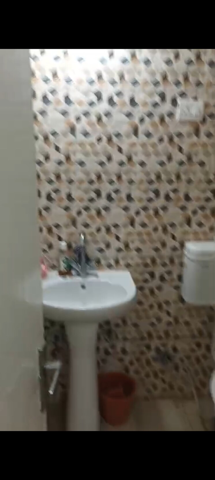 Bathroom, nilaya-greens 2 Bedroom 852 Sq.Ft. Apartment In Raj Nagar Extension Ghaziabad 9505203