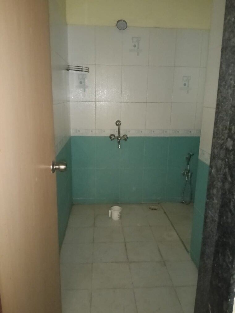 Bathroom, mont-vert-tranquille 3 Bedroom 2800 Sq.Ft. Independent House In Wakad Pune 9505237