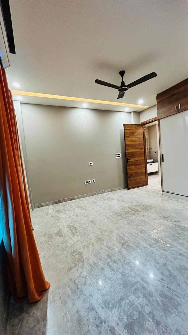 Cover Image, sector 23 3 Bedroom 1929 Sq.Ft. Independent House In Sector 23 Gurgaon 9505615