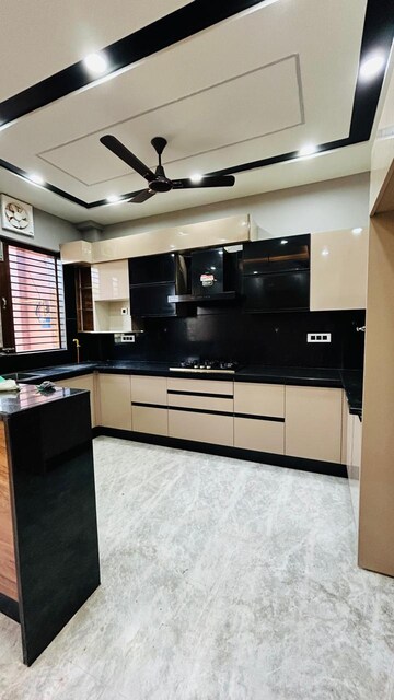 Kitchen in 3 BHK Independent House at Sector 23 – for Rent
