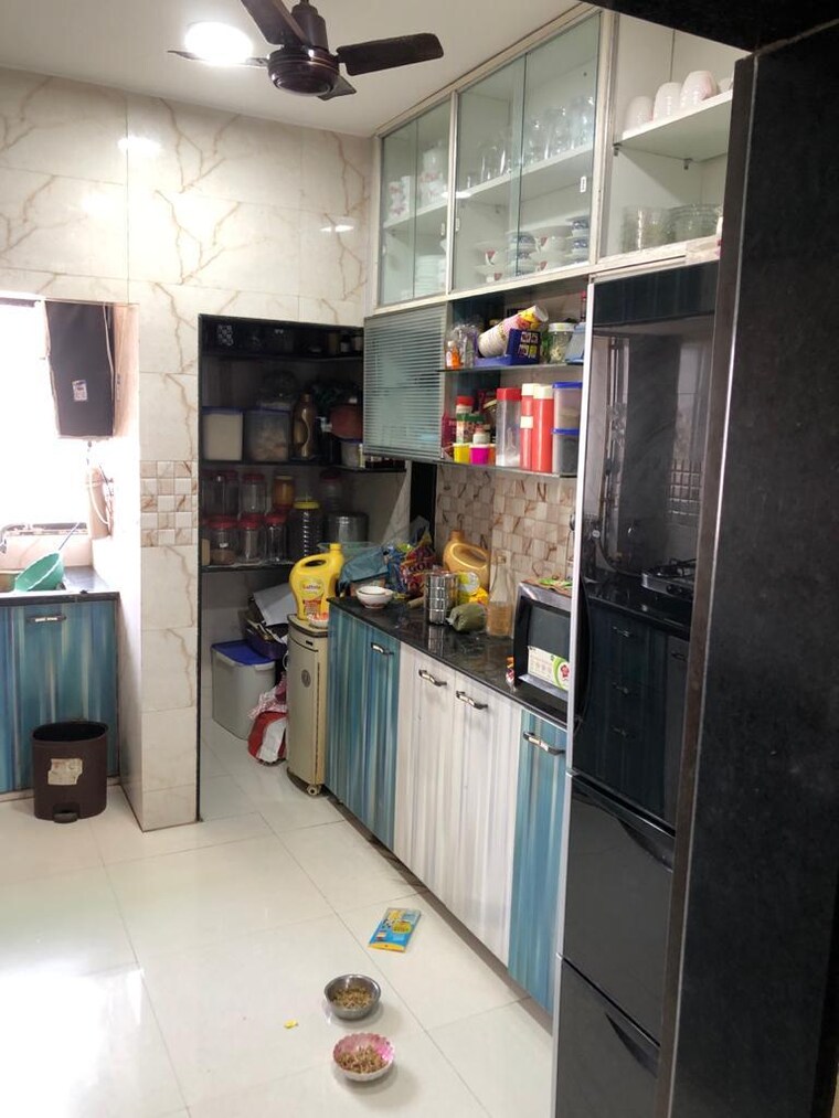 Kitchen, shyamal 3 Bedroom 185 Sq.Yd. Apartment In Shyamal Ahmedabad 9504882