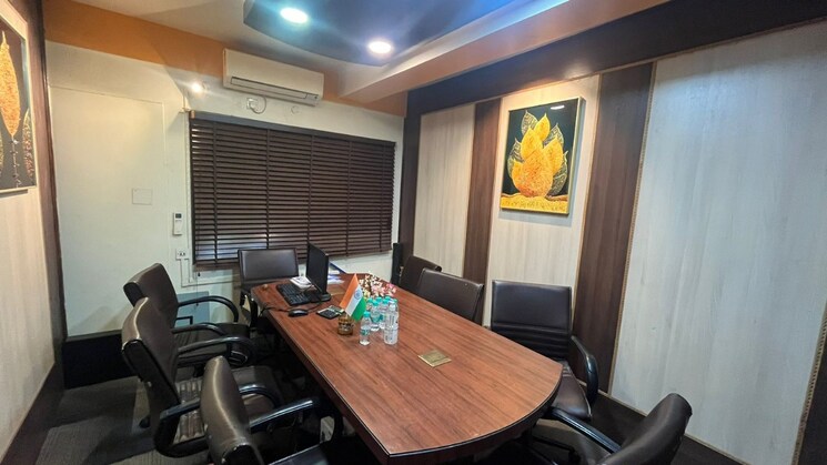 Team Area, rabindra sarovar Commercial Office Space 1000 Sq.Ft. In Rabindra Sarovar Kolkata 9505350