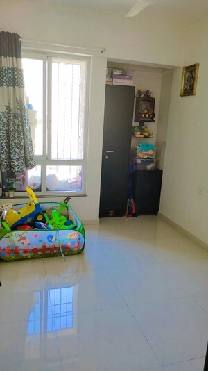 Bedroom in 2 BHK Apartment at Puraniks Superio Grand Central, Thane West – for Sale