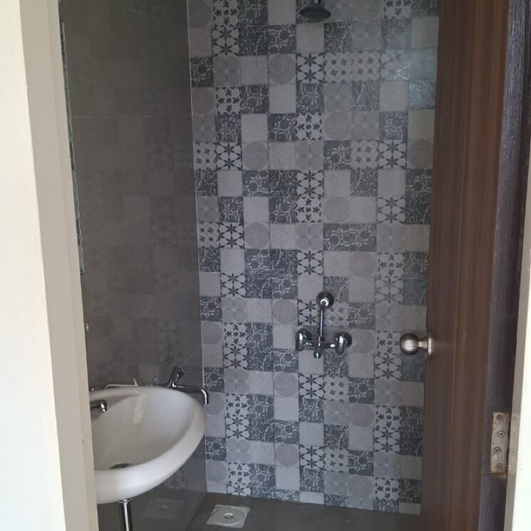 Bathroom, dosti-greater-thane 1 Bedroom 319 Sq.Ft. Apartment In Purna Thane 9505423
