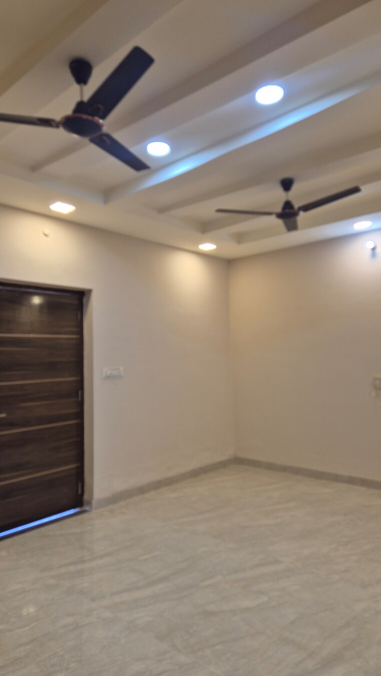 Room, gyan vihar 3 Bedroom 1800 Sq.Ft. Independent House In Gyan Vihar Ajmer 9505451