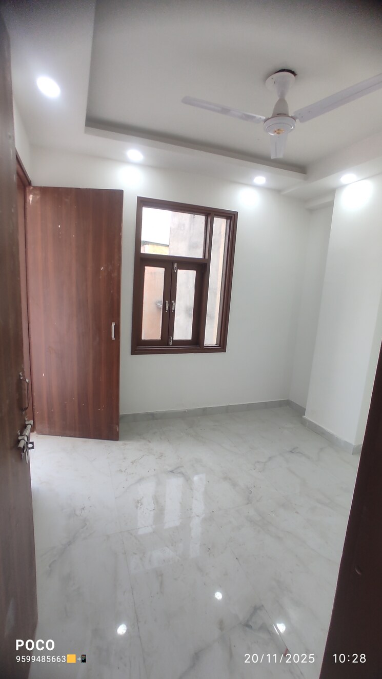 Room, mehrauli 1 Bedroom 500 Sq.Ft. Builder Floor In Mehrauli Delhi 9505500