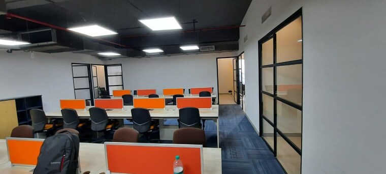 undefined, viman nagar Commercial Office Space 2047 Sq.Ft. In Viman Nagar Pune 9505498
