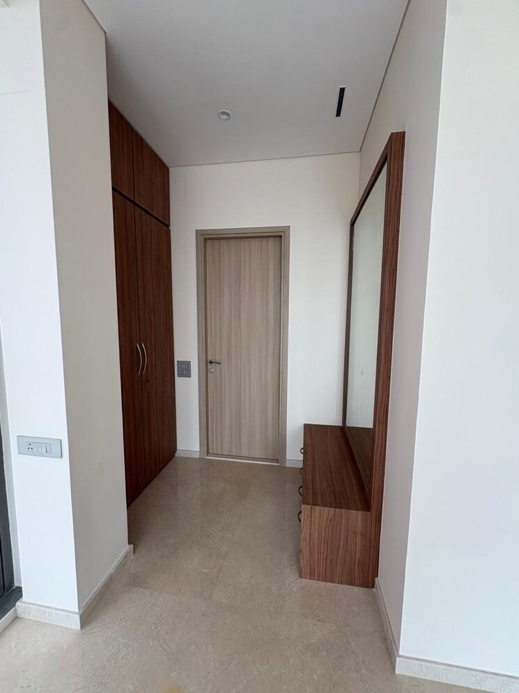 Room, rustomjee-crown 5 Bedroom 3000 Sq.Ft. Apartment In Prabhadevi Mumbai 9505516