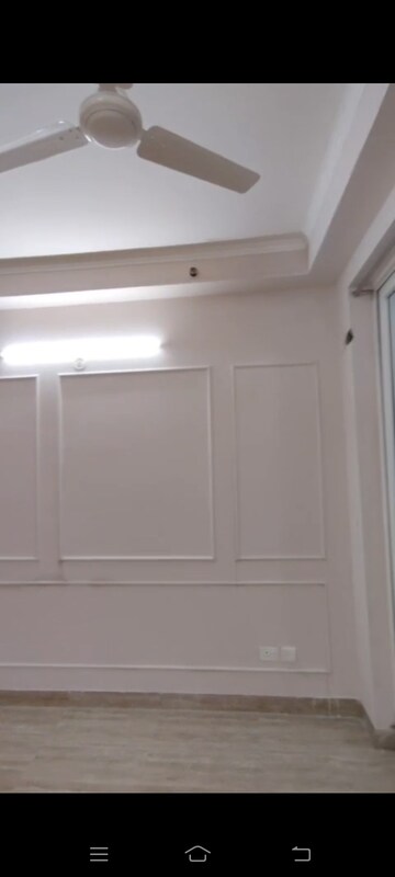 Building Lobby in 3 BHK Apartment at Amrapali Golf Homes, Sector 4 Greater Noida – for Rent