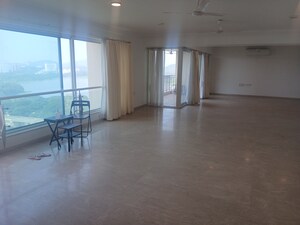 Room in 3 BHK Apartment at L&T Emerald Isle, Powai – for Sale