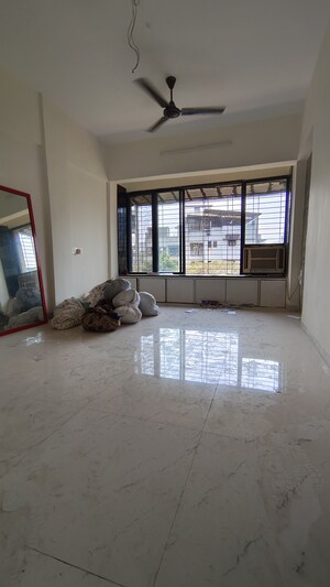 2 BHK Builder Floor For Sale in Mulund East