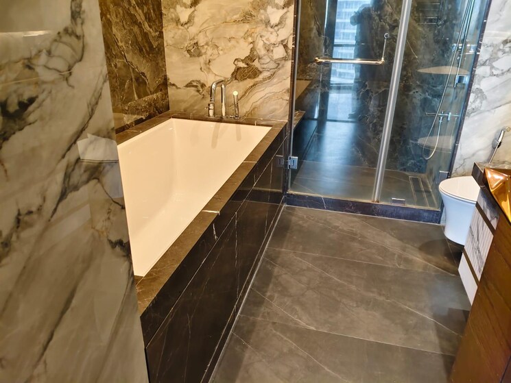 Attached Bathroom, lodha-world-view 6 Bedroom 3900 Sq.Ft. Apartment In Worli Mumbai 9505696