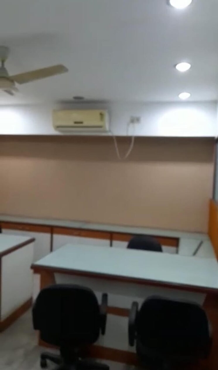 Team Area, camac street Commercial Office Space 1400 Sq.Ft. In Camac Street Kolkata 9505726