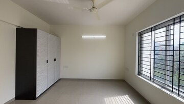 Room in 3 BHK Apartment at Nitesh Columbus Square, Bellary Road – for Rent