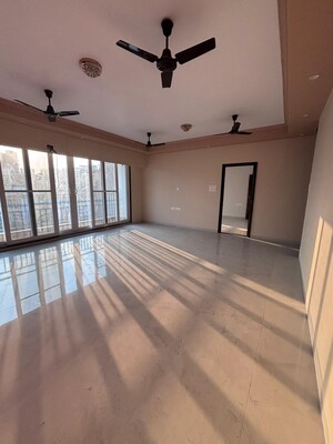 Living Room in 5 BHK Apartment at Kharghar – for Rent