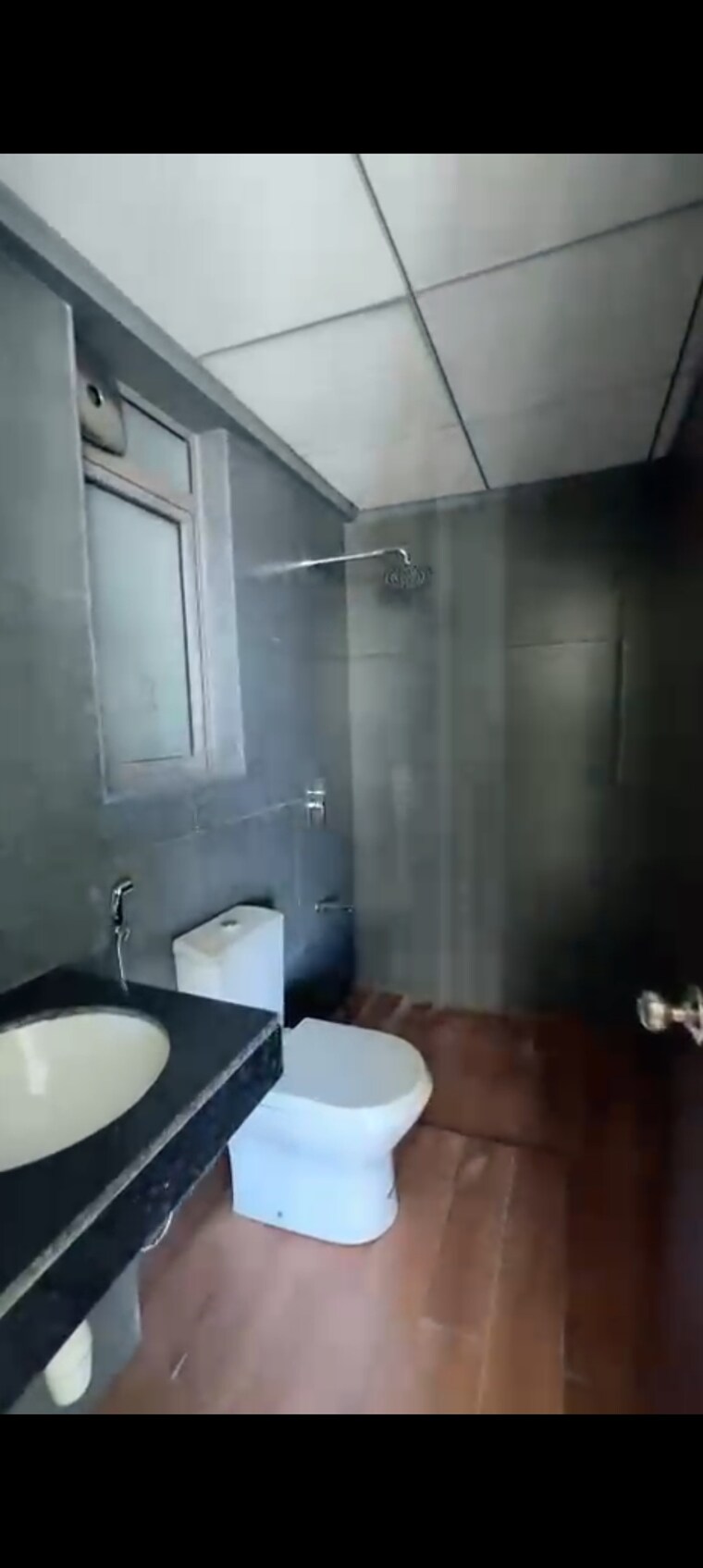 Bathroom, kalpataru-paramount 2 Bedroom 750 Sq.Ft. Apartment In Kapur Bawdi Thane 9505917