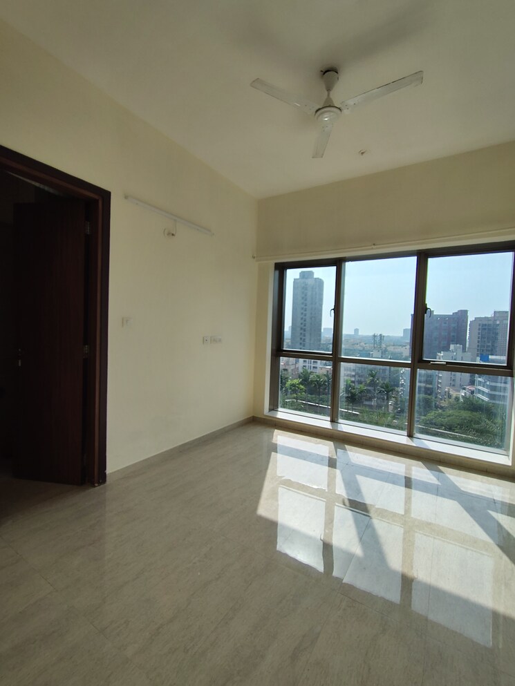 Room, sheth-auris-serenity-tower-1 2 Bedroom 805 Sq.Ft. Apartment In Malad West Mumbai 9505895