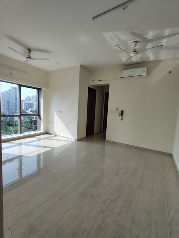 Building Lobby in 2 BHK Apartment at Sheth Auris Serenity Tower 1, Malad West – for Sale