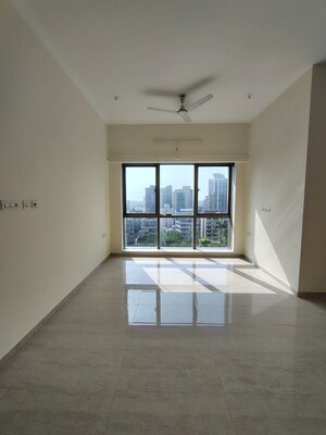 Room in 2 BHK Apartment at Sheth Auris Serenity Tower 1, Malad West – for Sale