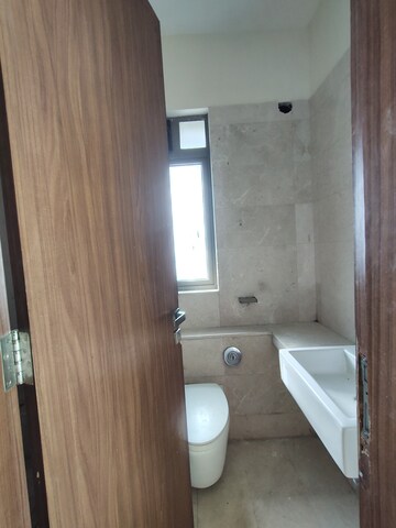 Attached Bathroom in 2 BHK Apartment at Sheth Auris Serenity Tower 1, Malad West – for Sale