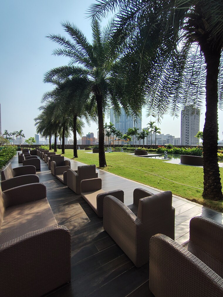 Exterior View, sheth-auris-serenity-tower-1 2 Bedroom 805 Sq.Ft. Apartment In Malad West Mumbai 9505895