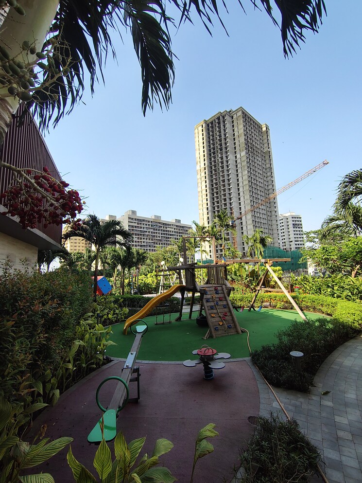 Exterior View, sheth-auris-serenity-tower-1 2 Bedroom 805 Sq.Ft. Apartment In Malad West Mumbai 9505895