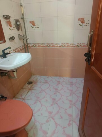 Master Bedroom in 3 BHK Villa at RWA Apartments Sector 20, Sector 20 – for Sale