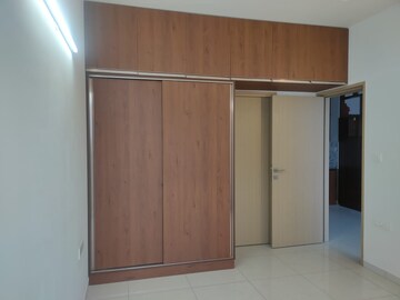 Room in 2 BHK Apartment at Godrej Royale Woods, Devanahalli – for Rent