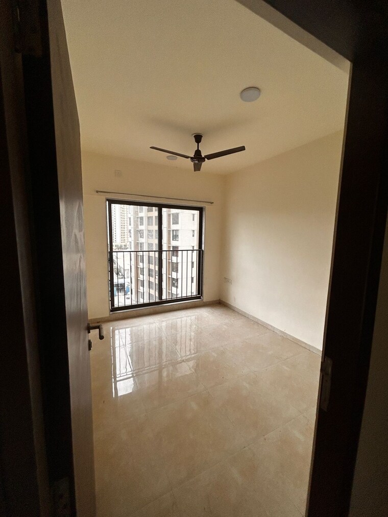Room, sunteck-maxxworld 2 Bedroom 506 Sq.Ft. Apartment In Tivri Palghar 9505959