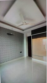 3 BHK 2250 Sq.Ft. Builder Floor in Sector 9