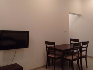 Living Room in 5 BHK Apartment at Peninsula Ashok Towers, Parel – for Rent