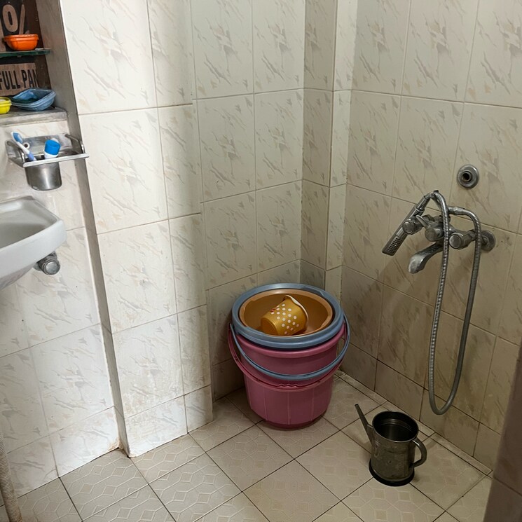 Bathroom, bhumiraj-residency 1 Bedroom 400 Sq.Ft. Apartment In Palm Beach Navi Mumbai 9505993