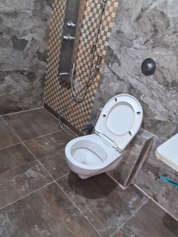 Bathroom in 2 BHK Apartment at Satkar Citta Giardino, Aundh – for Rent