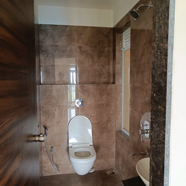 Bathroom, trimurti-heights-ulwe 2 Bedroom 1000 Sq.Ft. Apartment In Ulwe Sector 18 Navi Mumbai 9506020