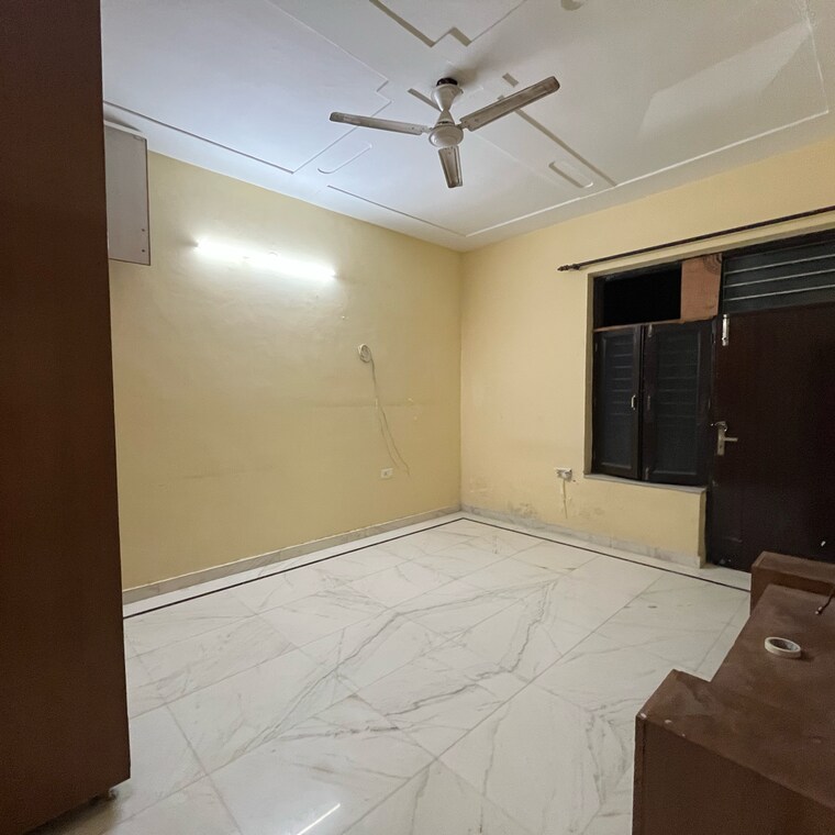 Bedroom, sector 45 2 Bedroom 1245 Sq.Ft. Builder Floor In Sector 45 Gurgaon 9506043