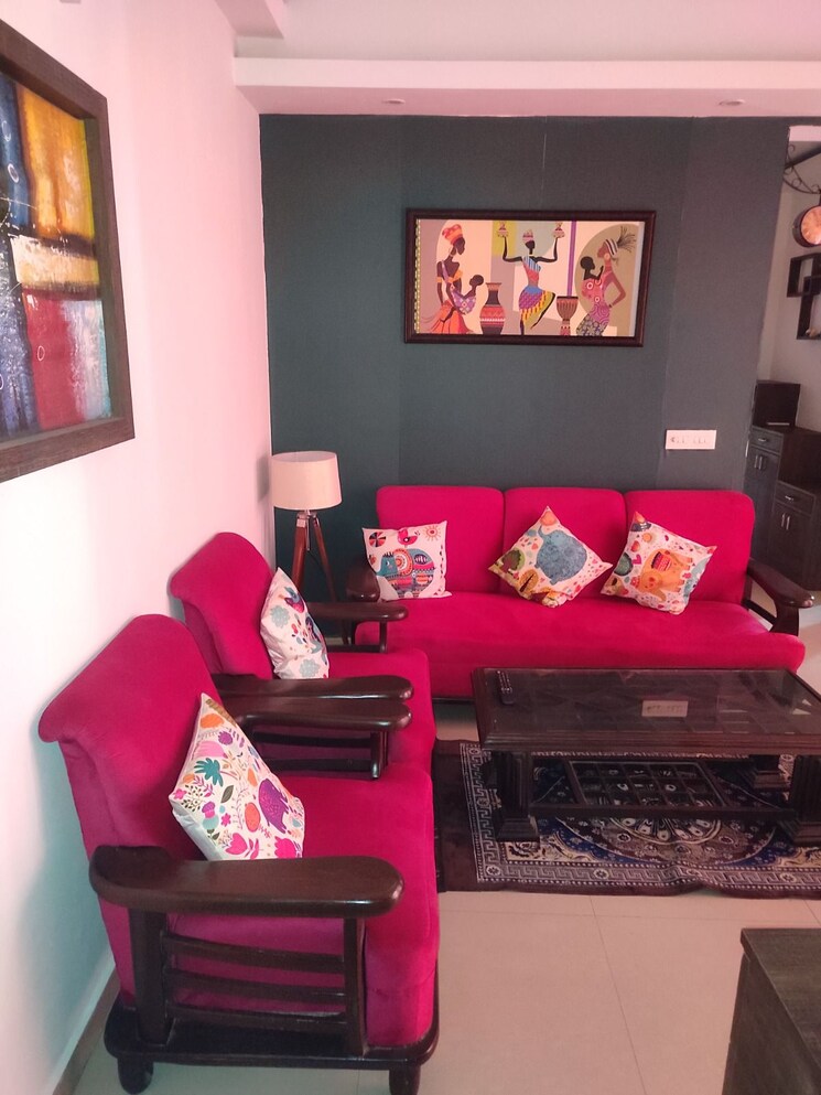 Living Room, sam-palm-olympia 2 Bedroom 1182 Sq.Ft. Apartment In Sector 16c Greater Noida Greater Noida 9506057